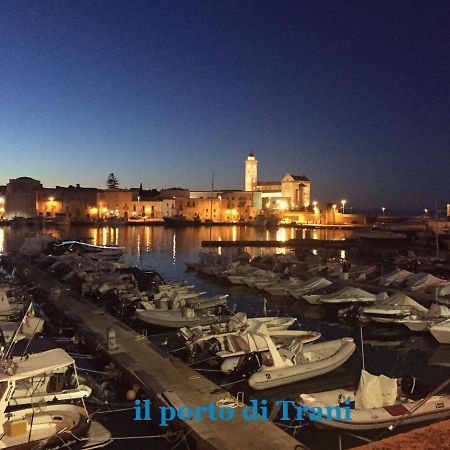 B&B Donna Porzia Трани Екстериор снимка