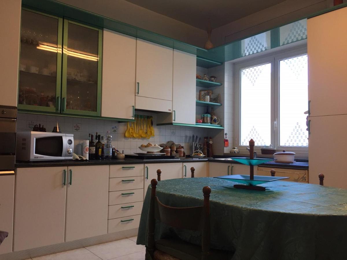 B&B Donna Porzia Трани Екстериор снимка