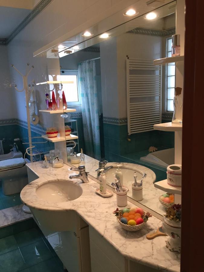 B&B Donna Porzia Трани Екстериор снимка